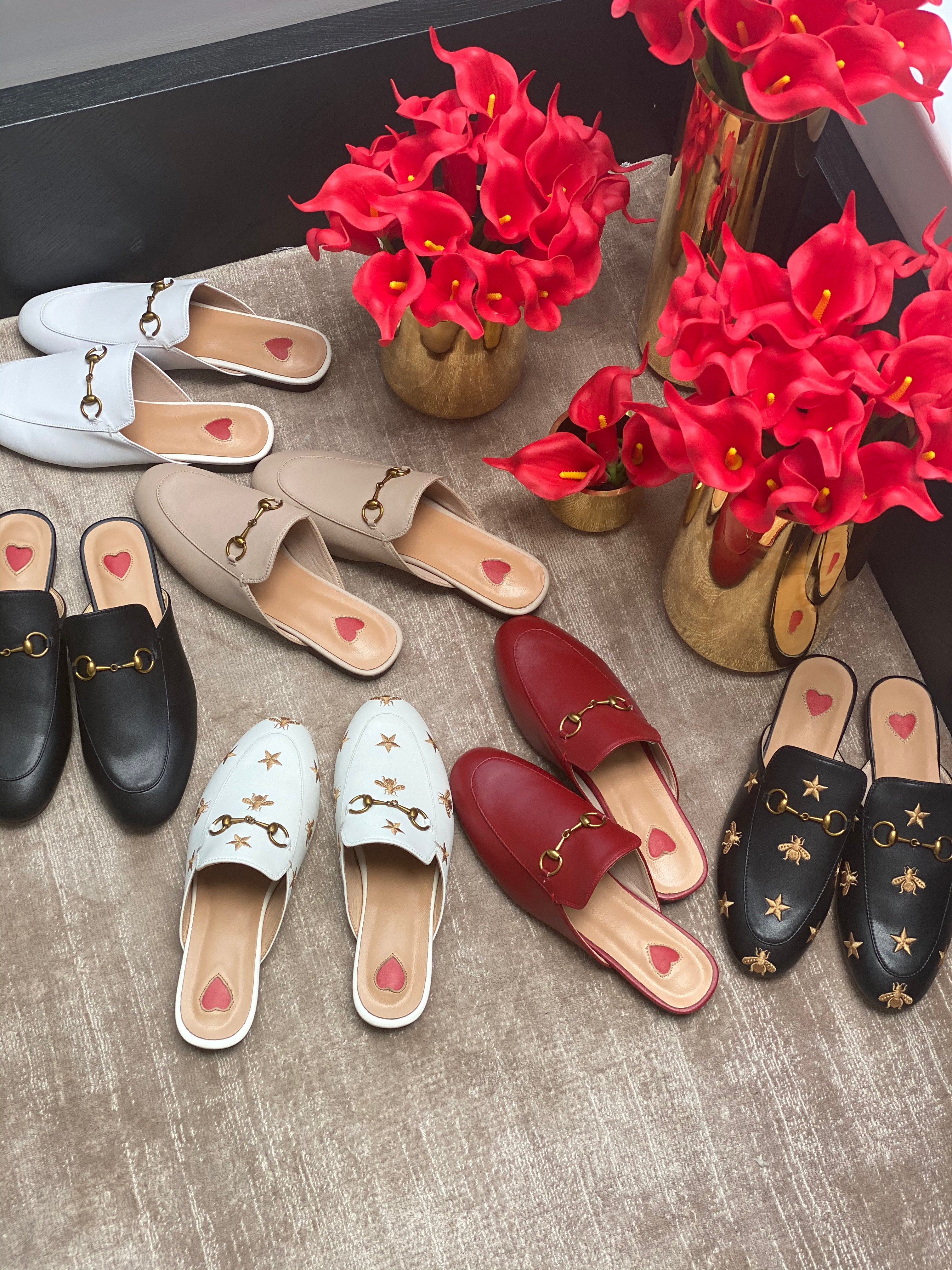 NEW IN Monaveen BLACK BUMBLE BEE Leather Slipper Mules