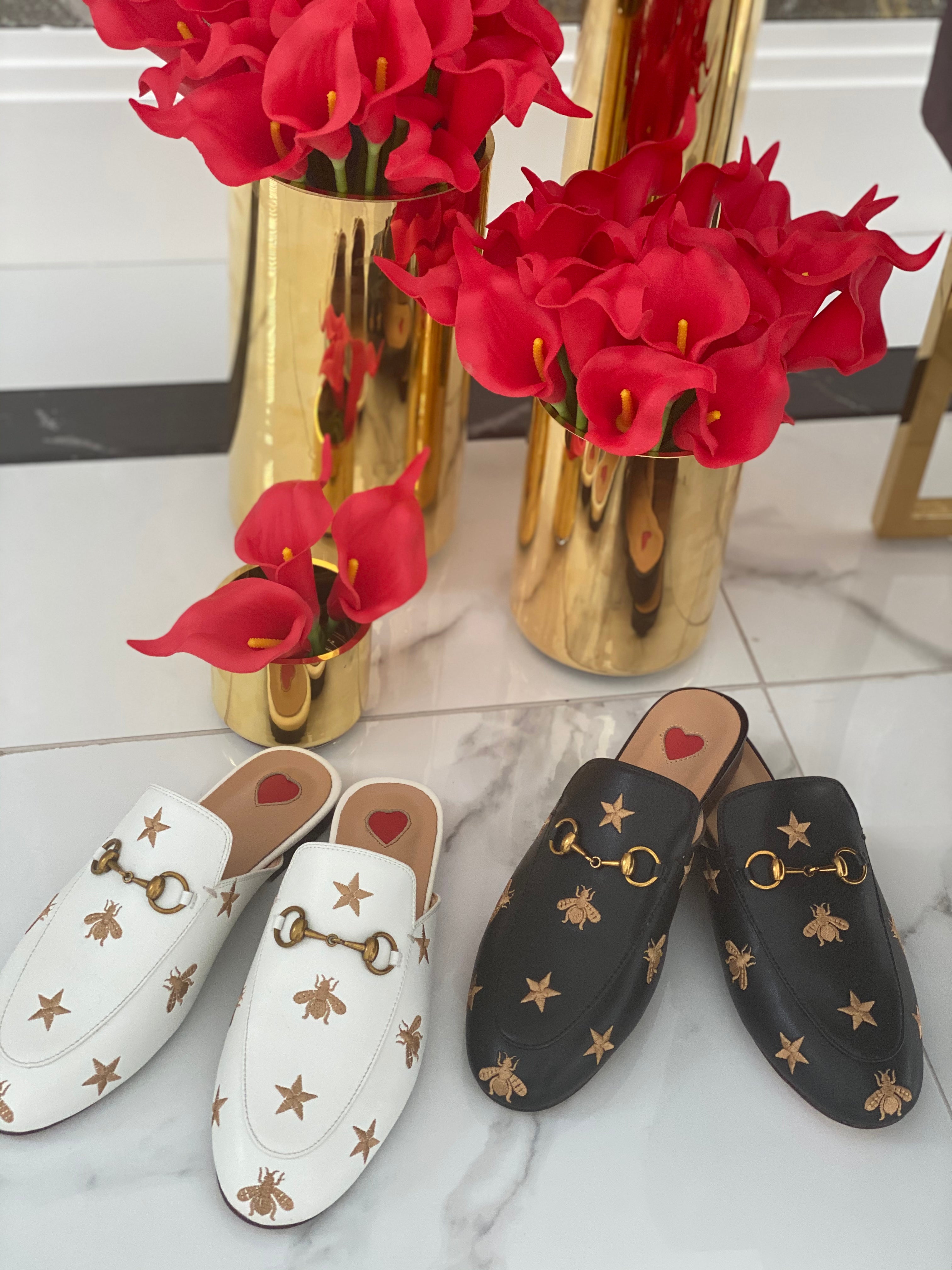 NEW IN Monaveen BLACK BUMBLE BEE Leather Slipper Mules