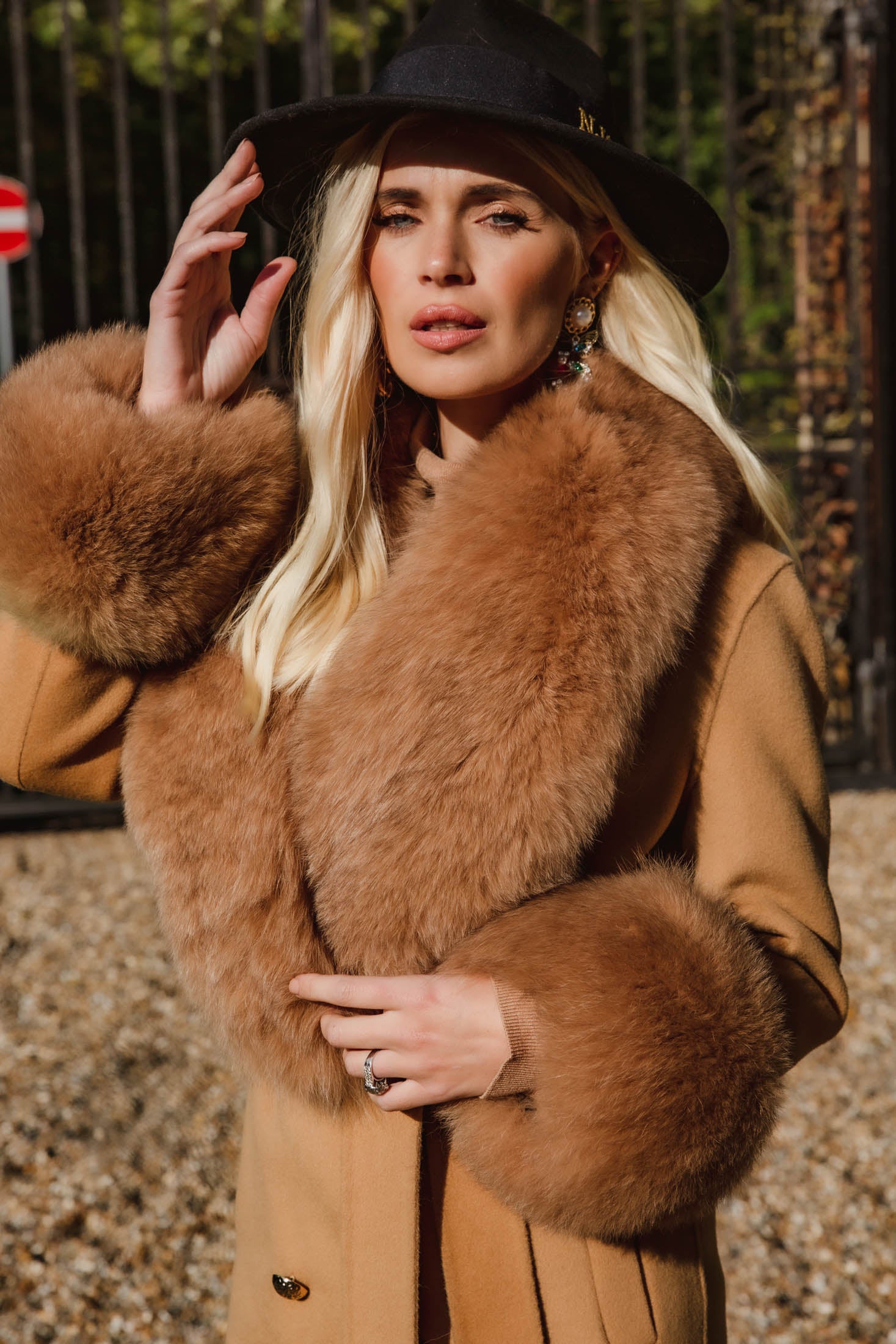 NEW IN Monaveen Saphire Wool Cashmere Coat TAN
