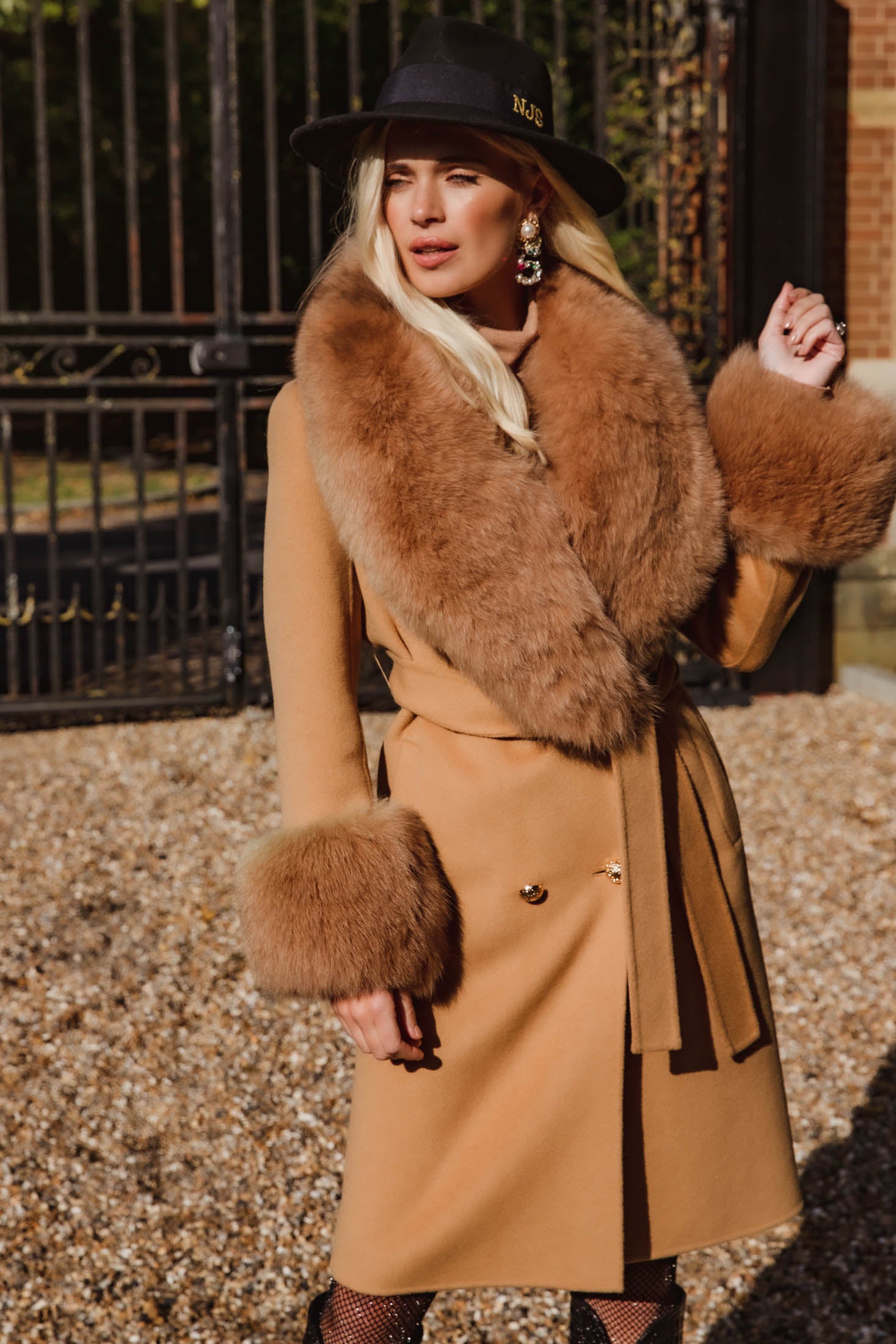 NEW IN Monaveen Saphire Wool Cashmere Coat TAN