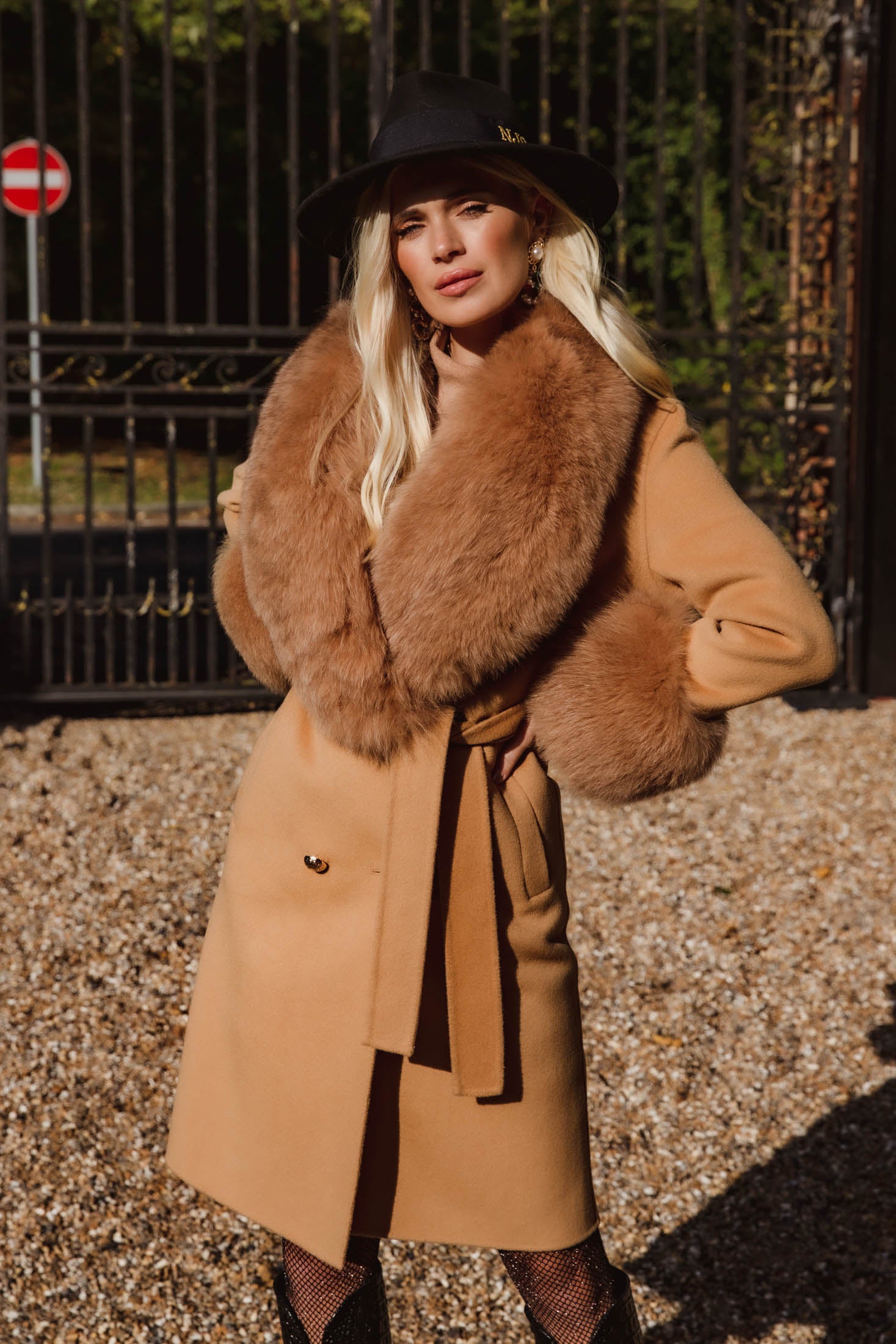 NEW IN Monaveen Saphire Wool Cashmere Coat TAN