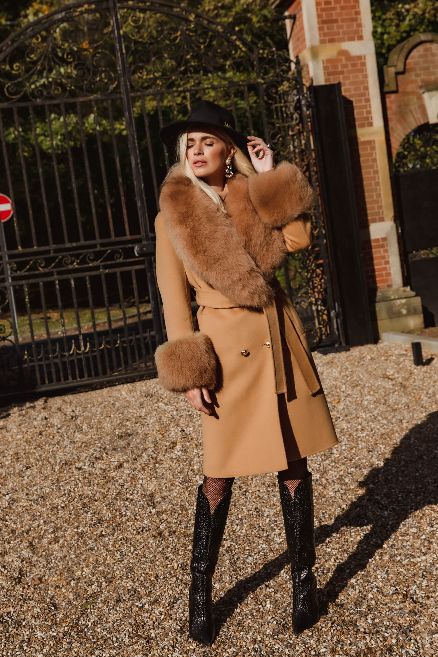 NEW IN Monaveen Saphire Wool Cashmere Coat TAN