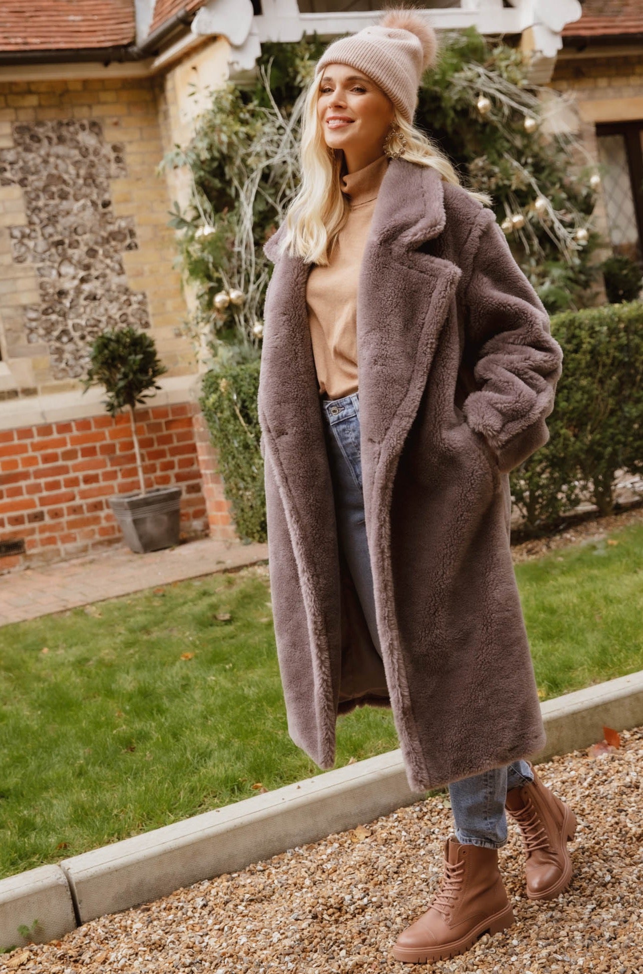 NEW IN Monaveen Long Teddy Coat ROSEWOOD