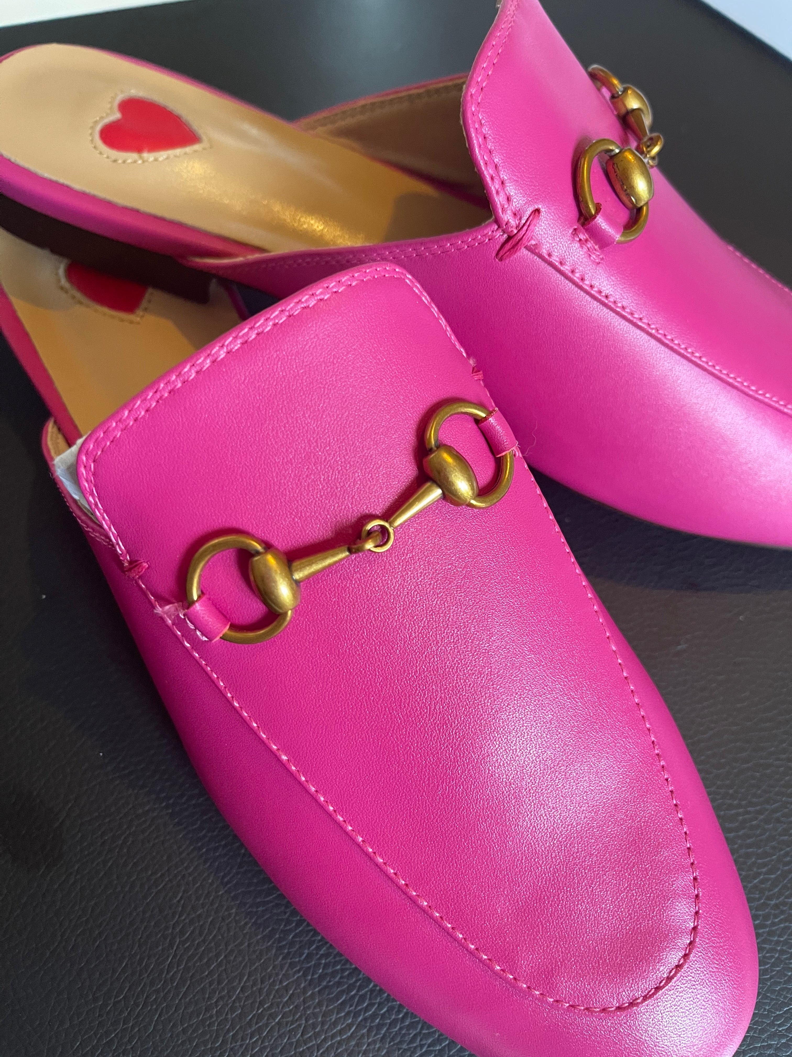 SALE : NEW IN Monaveen HOT PINK Leather Slipper Mules