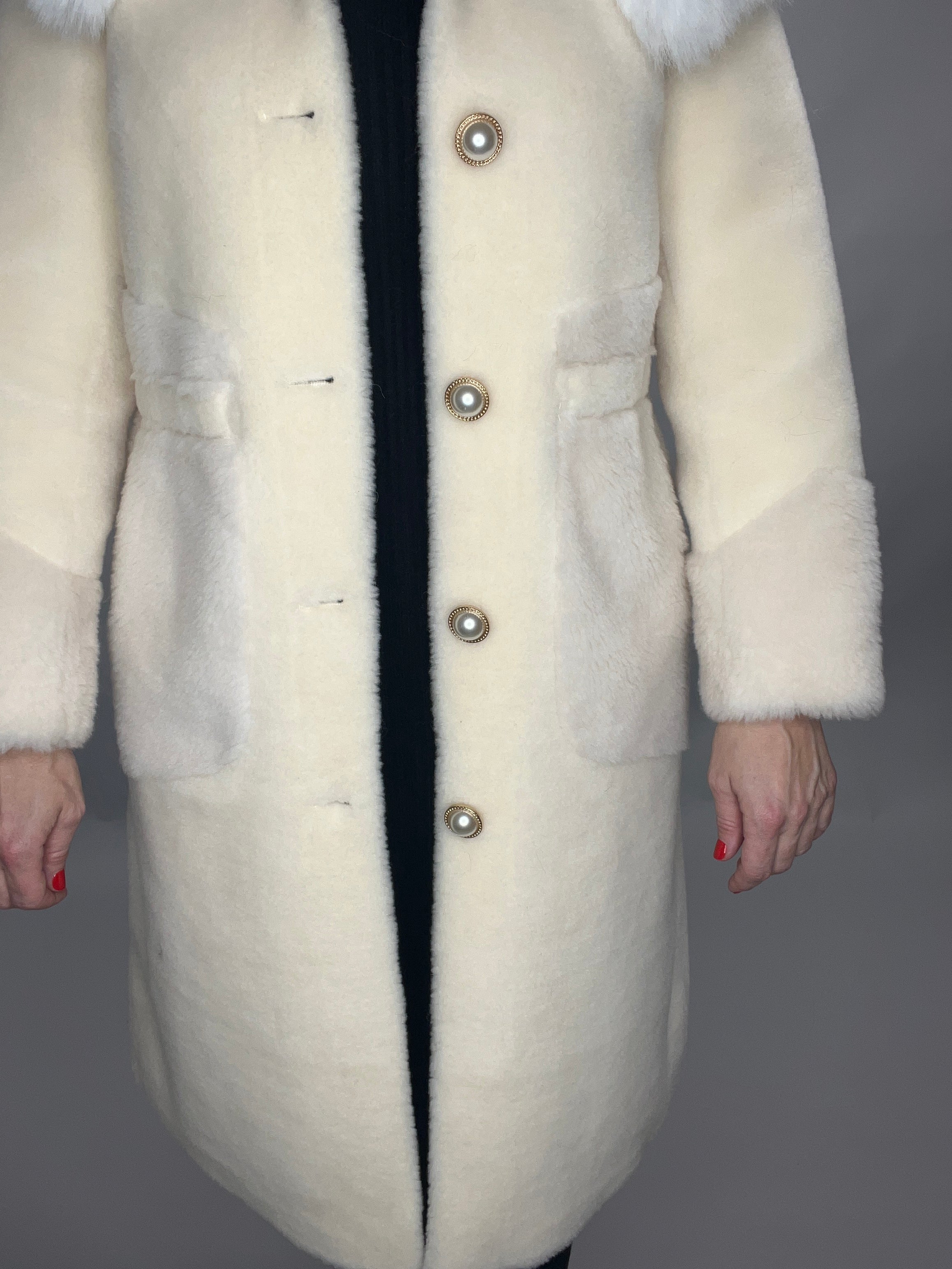 WHITE PEARLA HOODED SHEARLING COAT - SALE