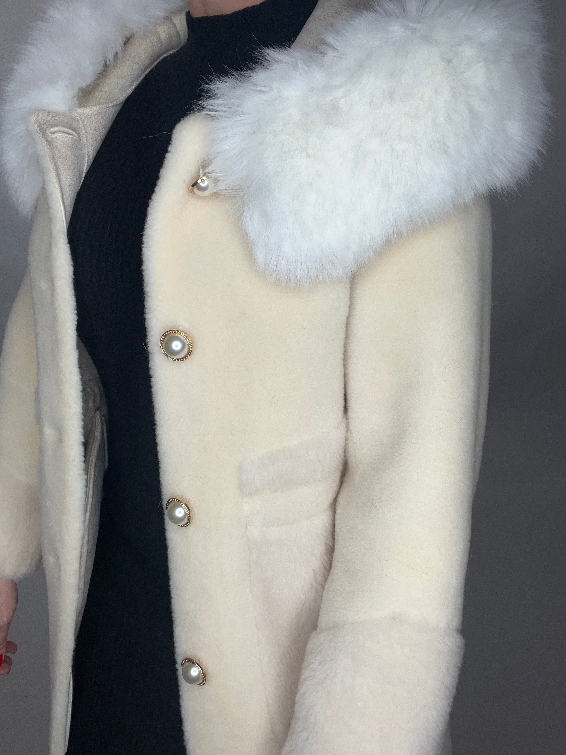 WHITE PEARLA HOODED SHEARLING COAT - SALE