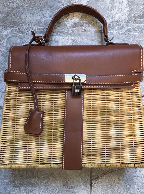 MONAVEEN WICKER BAG TAN INSTOCK (1 left)