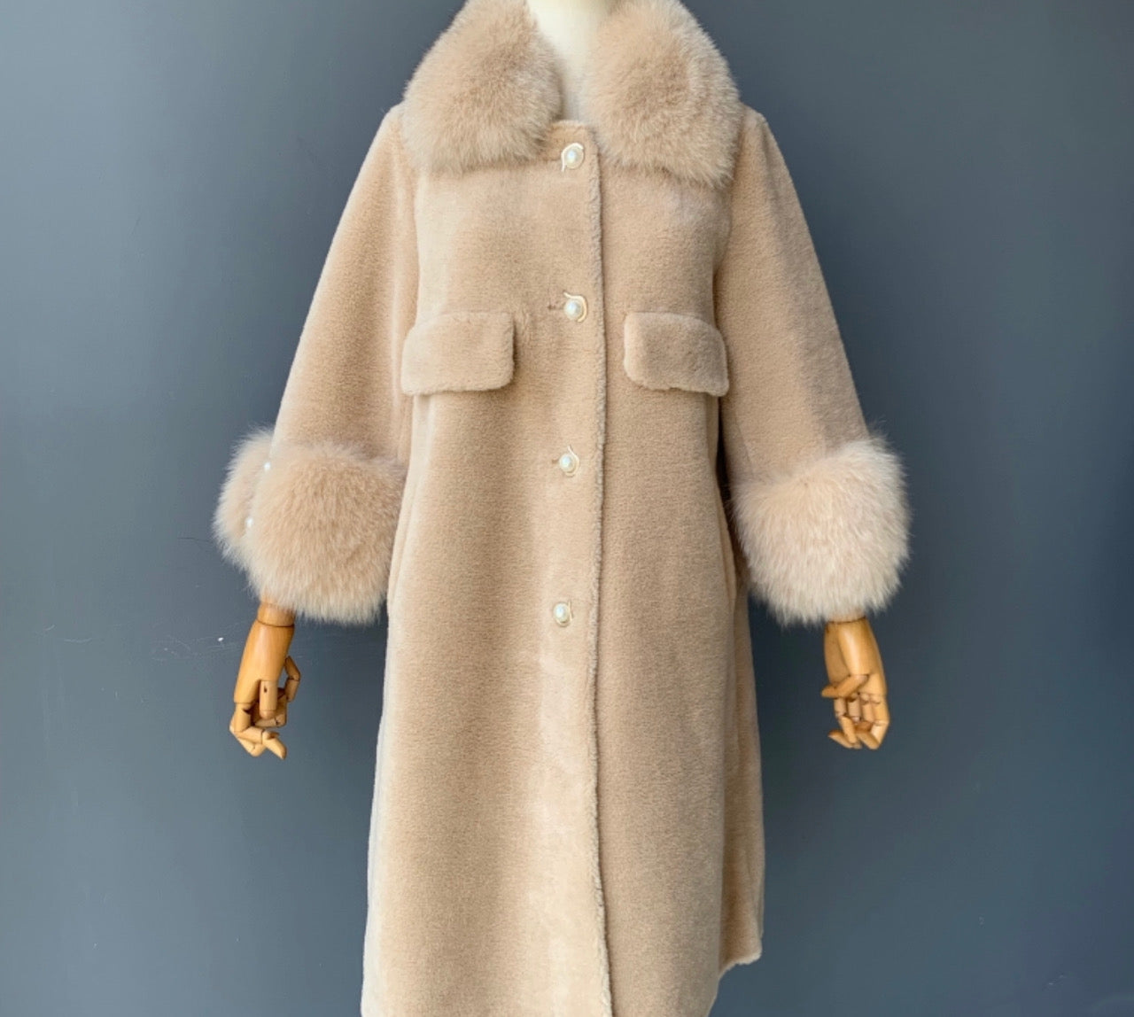 Pearla sheepskin Teddy NUDE - FAUX FUR