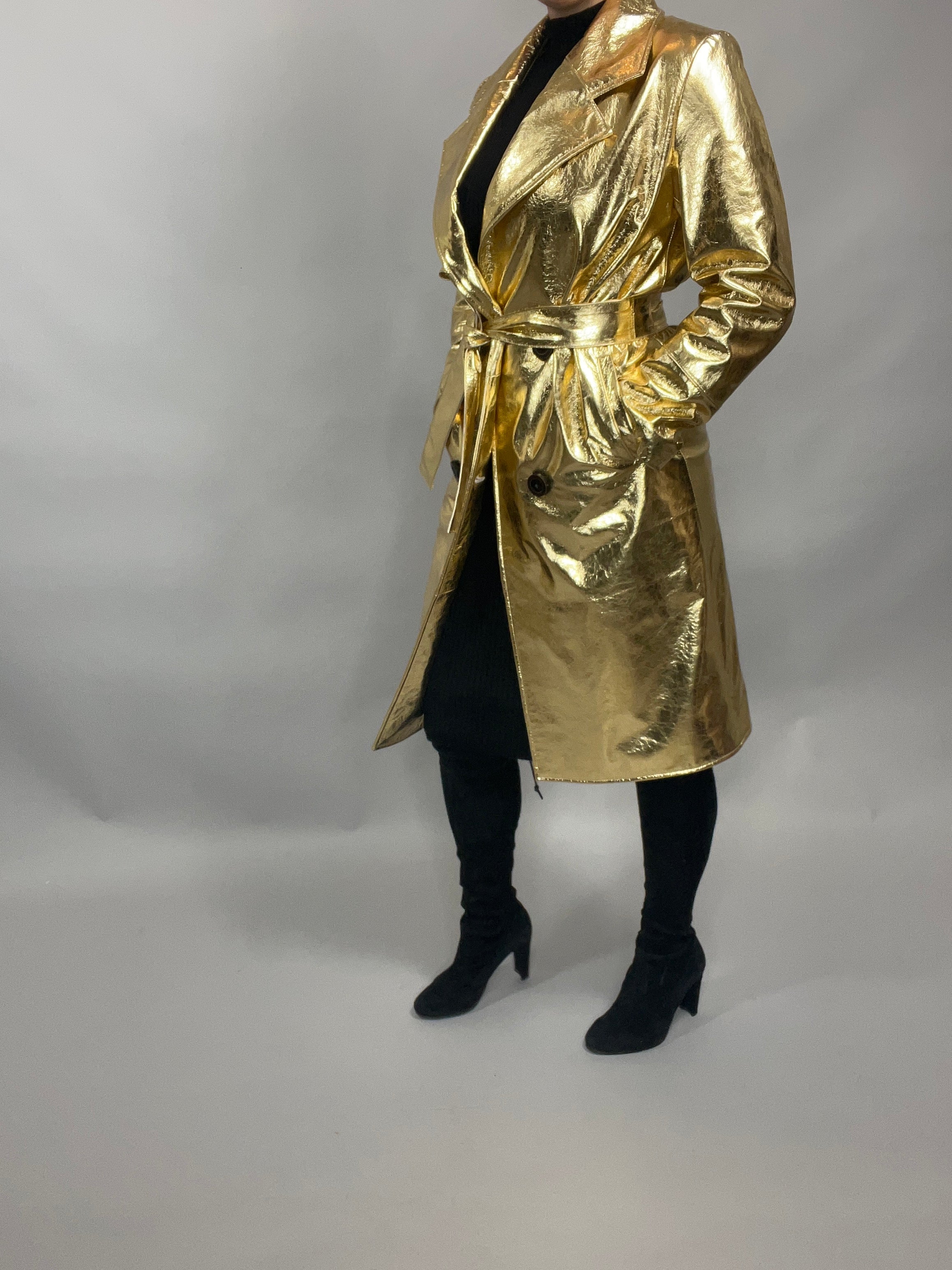 GOLD LEATHER TRENCH COAT - size small