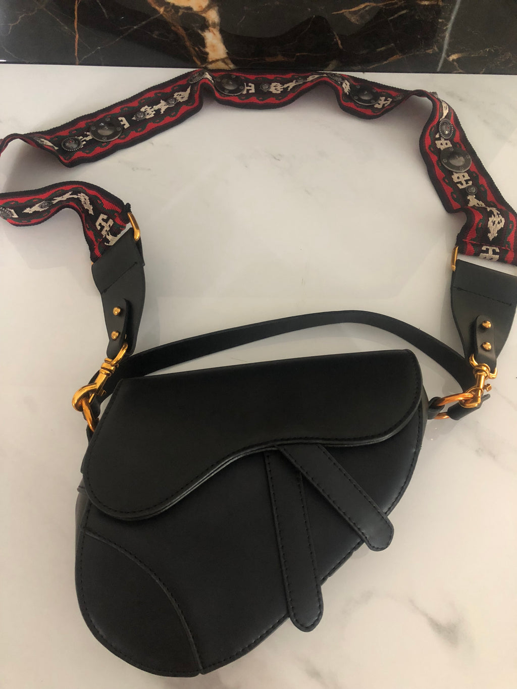 Monaveen Saddle Bag