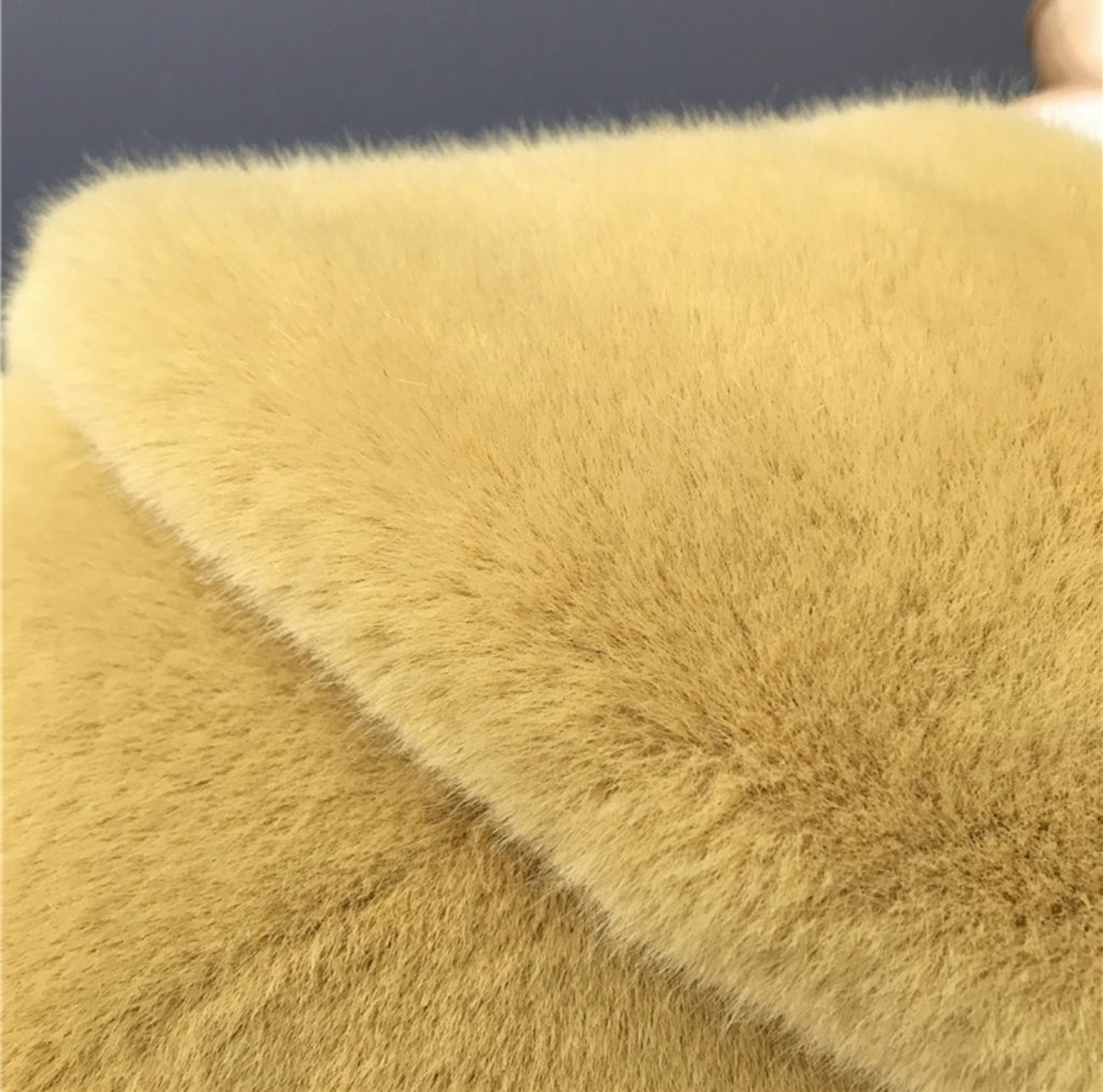 NEW IN Monaveen Luxury Faux Fur Penelope Coat CREAM/WHITE