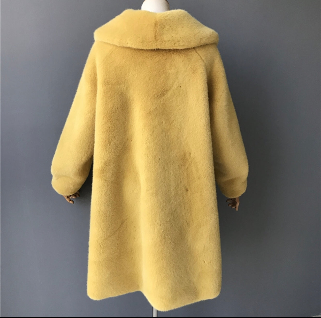 NEW IN Monaveen Luxury Faux Fur Penelope Coat CREAM/WHITE