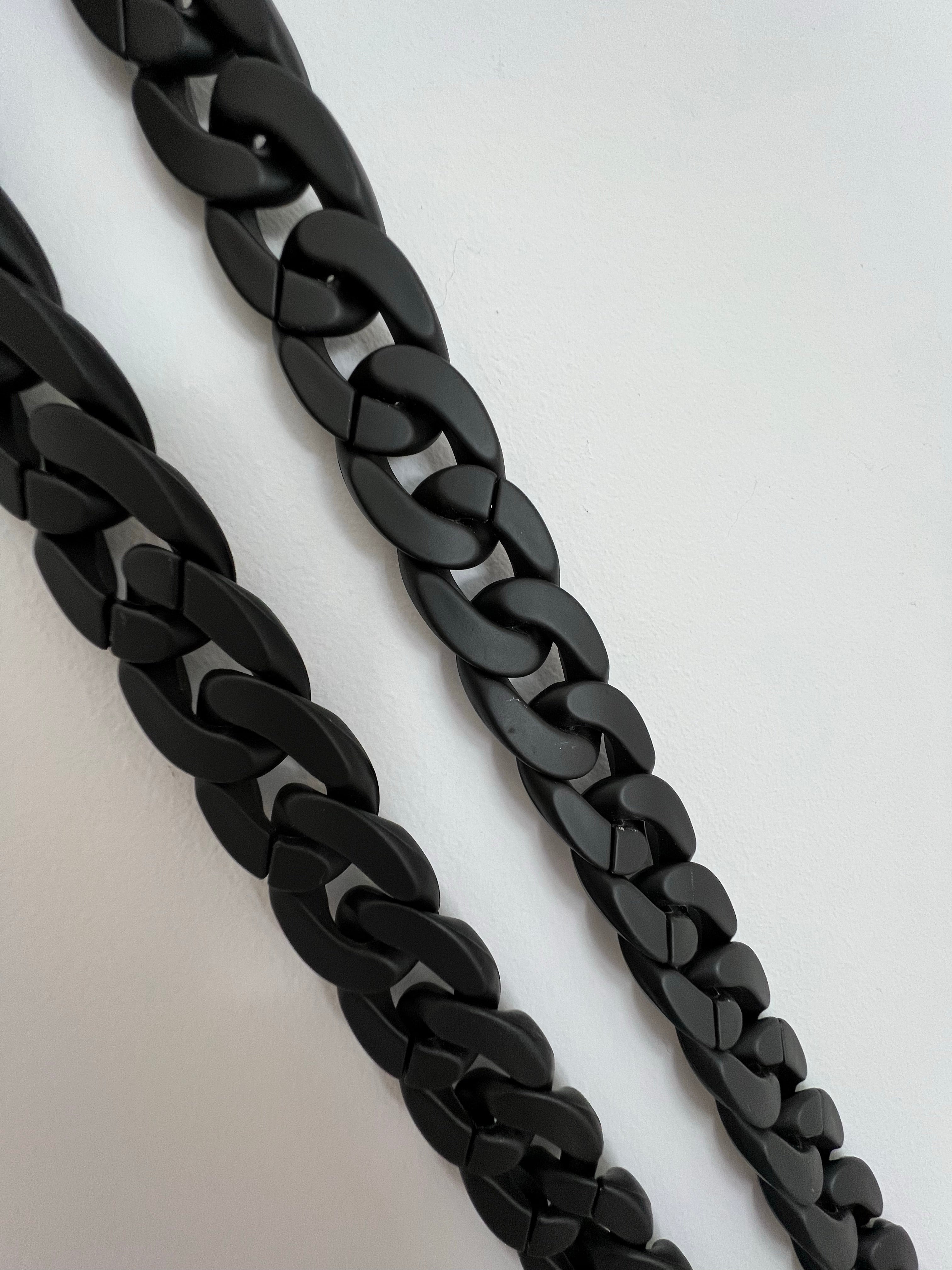 NEW IN BAG STRAP - BLACK