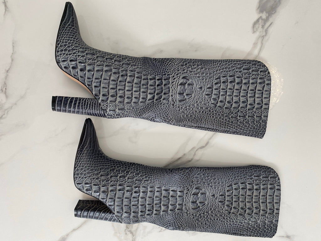 NEW IN Monaveen DALLAS Vegan crocodile leather Boot - OFF BEIGE/WHITE
