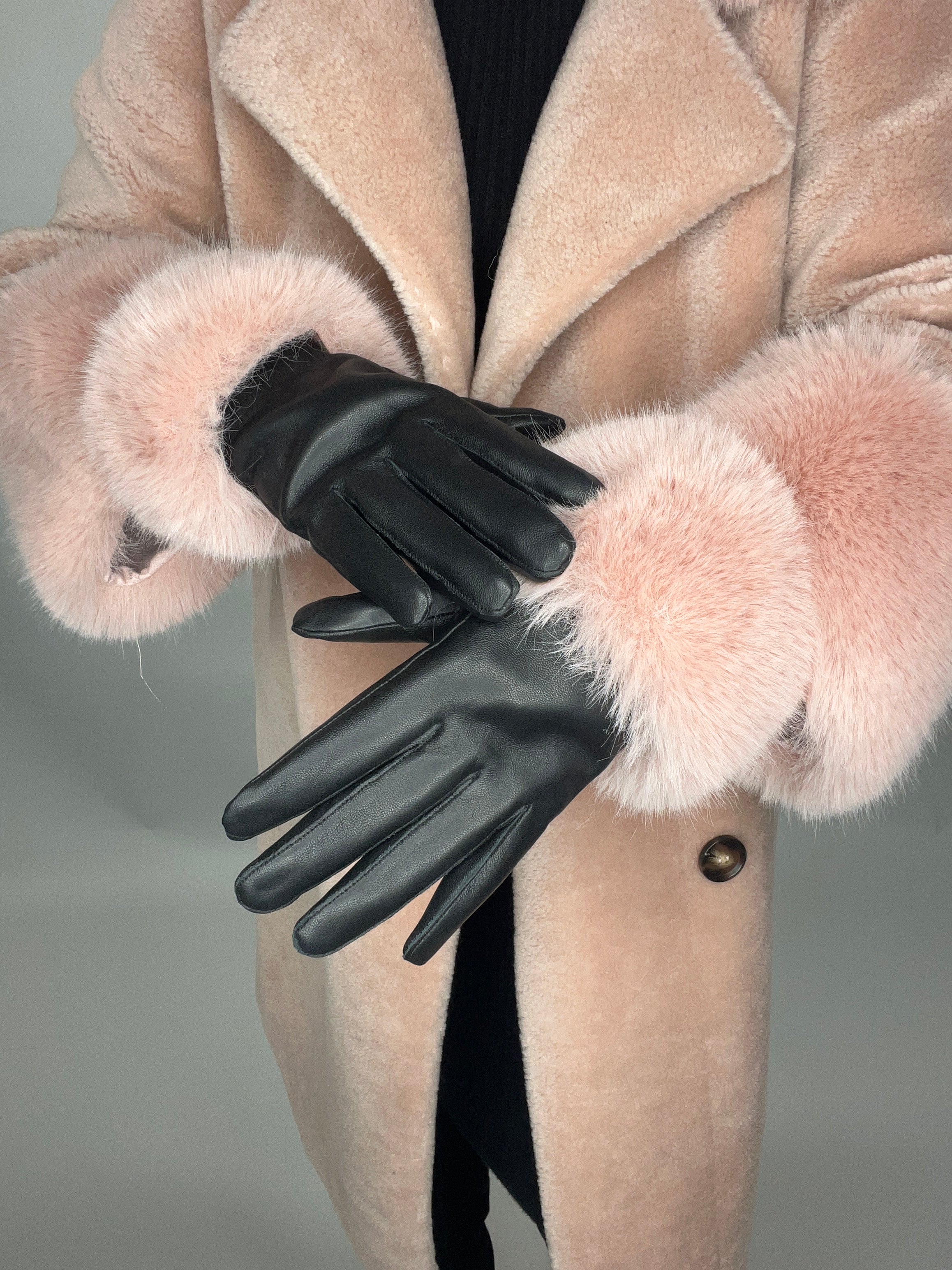 NEW IN Monaveen Teddy Grace Coat PALE PINK