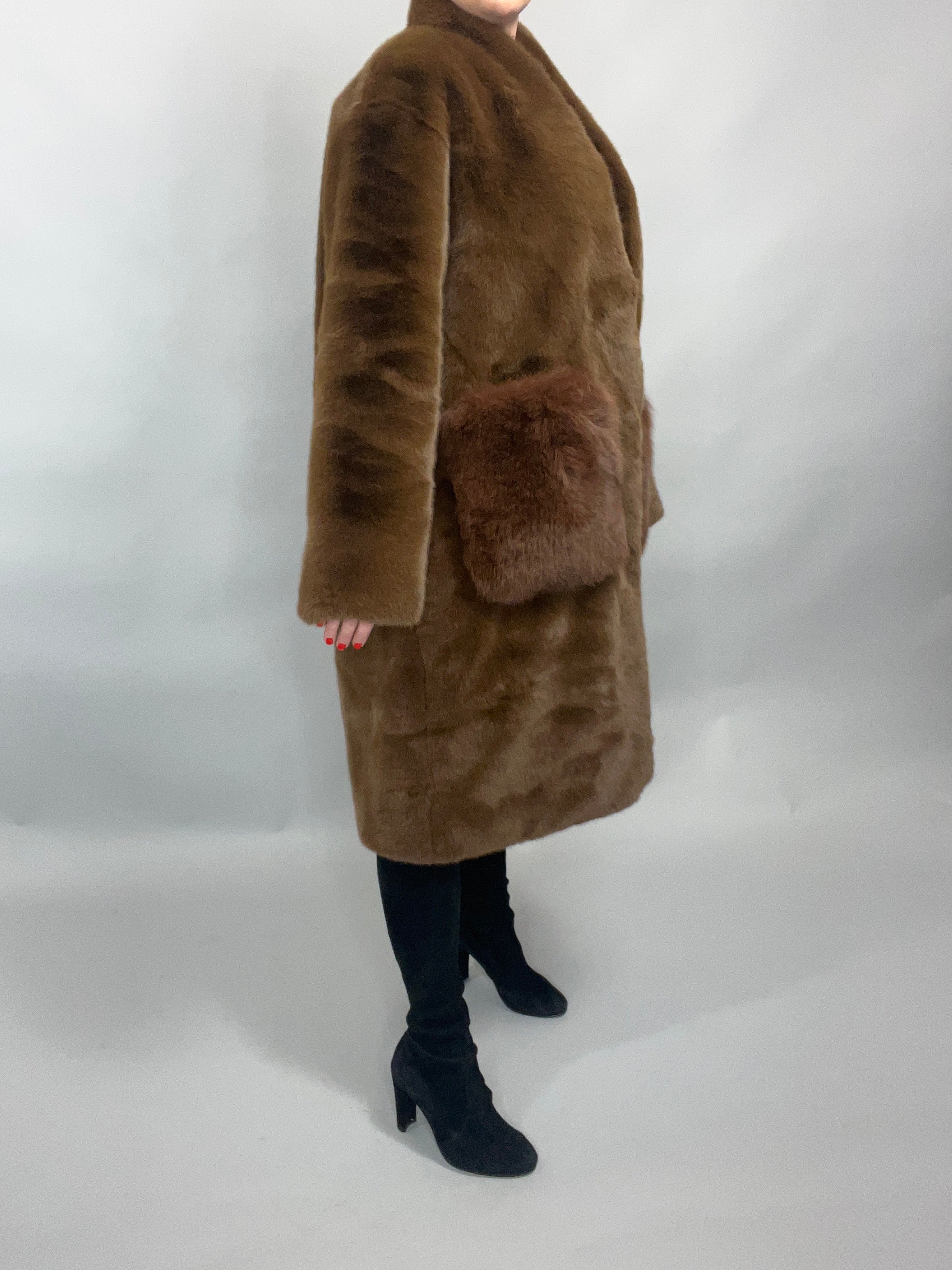 NEW IN Monaveen Luxury Faux Fur SUE-ELLEN COAT - BROWN