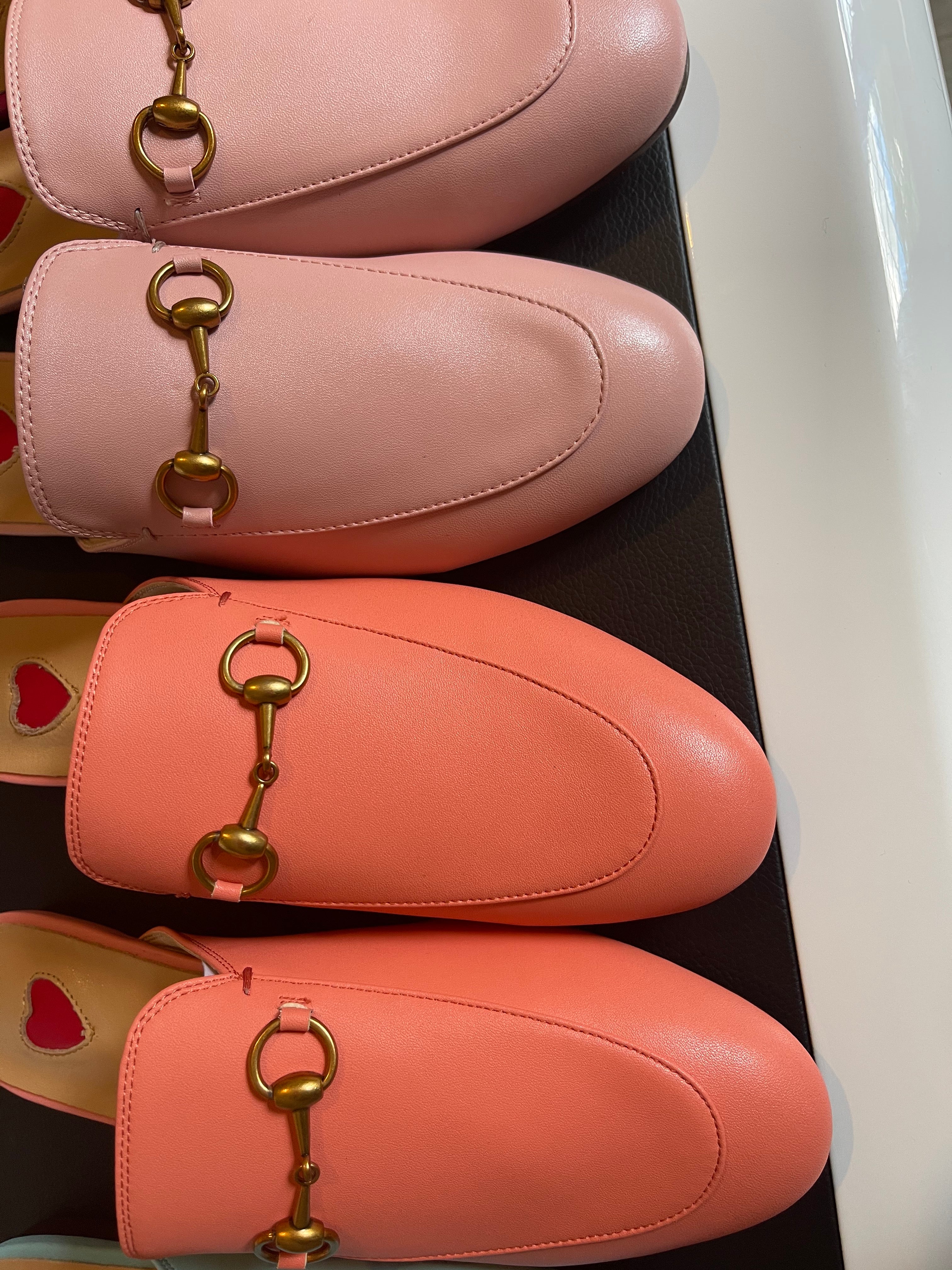 SALE : NEW IN Monaveen HOT PINK Leather Slipper Mules